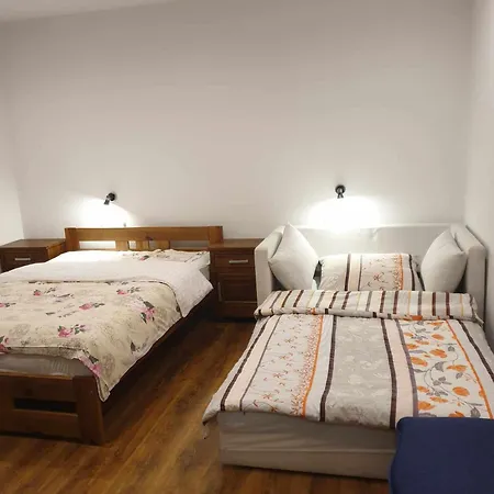 Lucy's Place Apartament